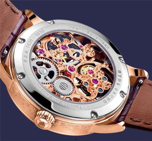 国产机械表三轴旋转视频,匠心独运，流转时光之美